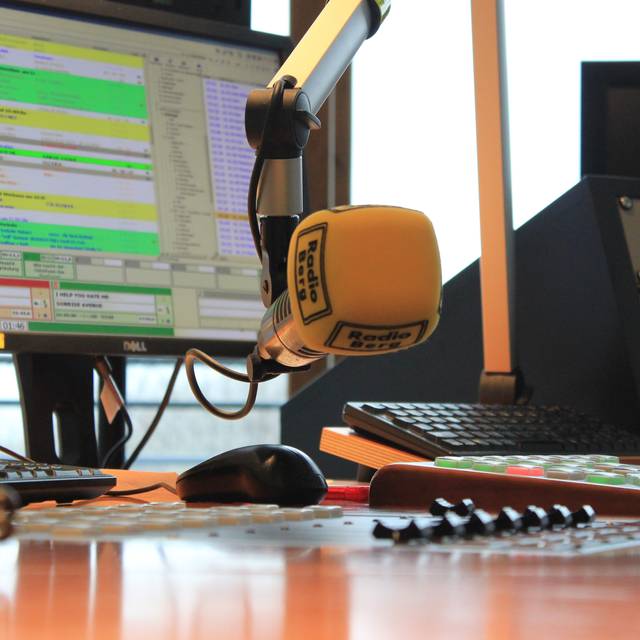Studio Sendestudio Radio Berg Mikrofon Mischpult