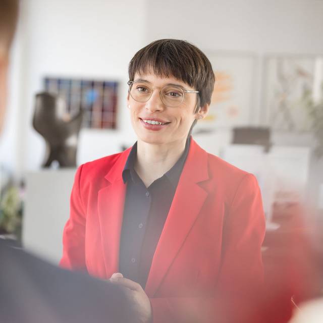 NRW-Familienministerin Josefine Paul von den Grünen