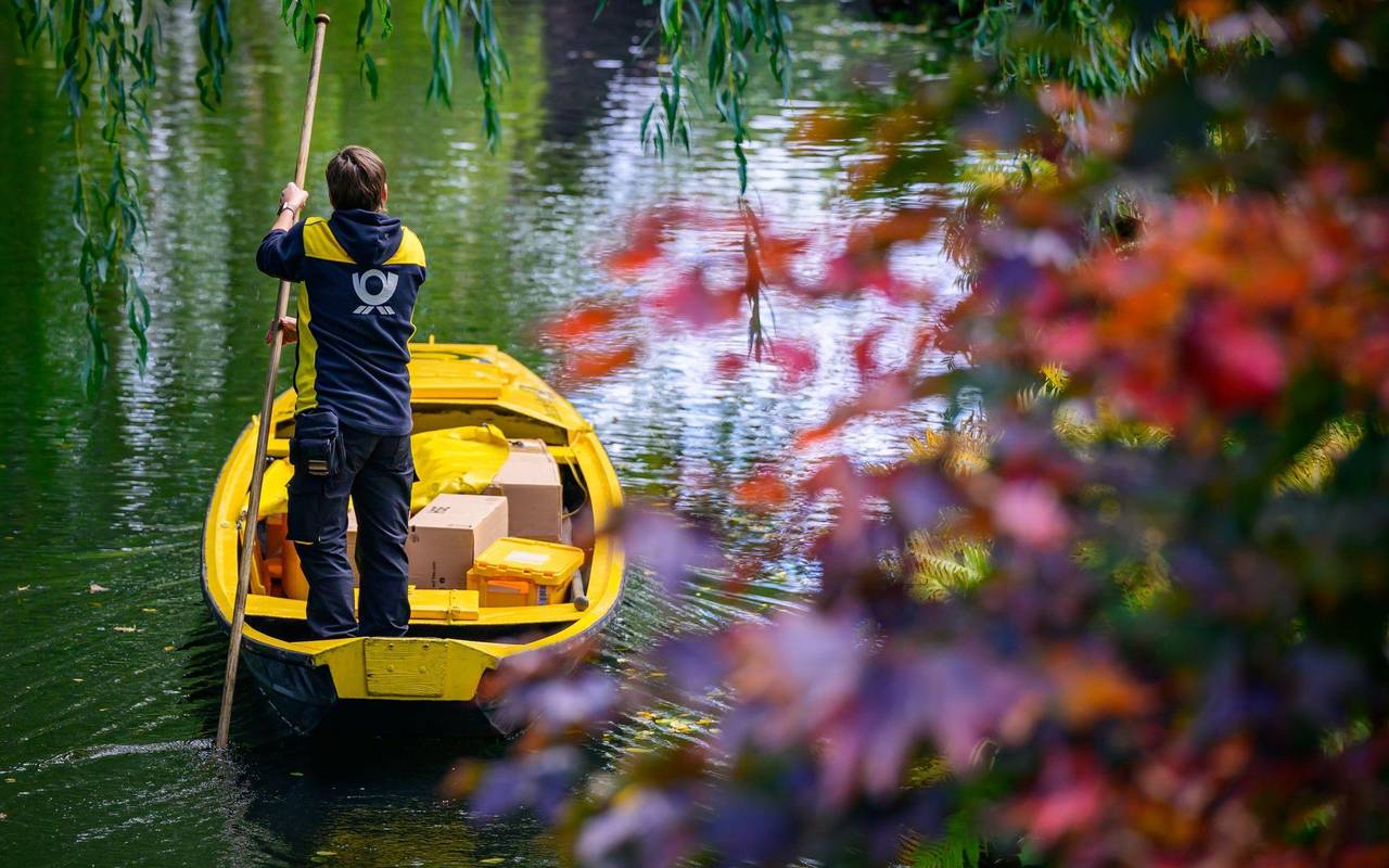 Saisonende der Postzustellung per Kahn im Spreewald