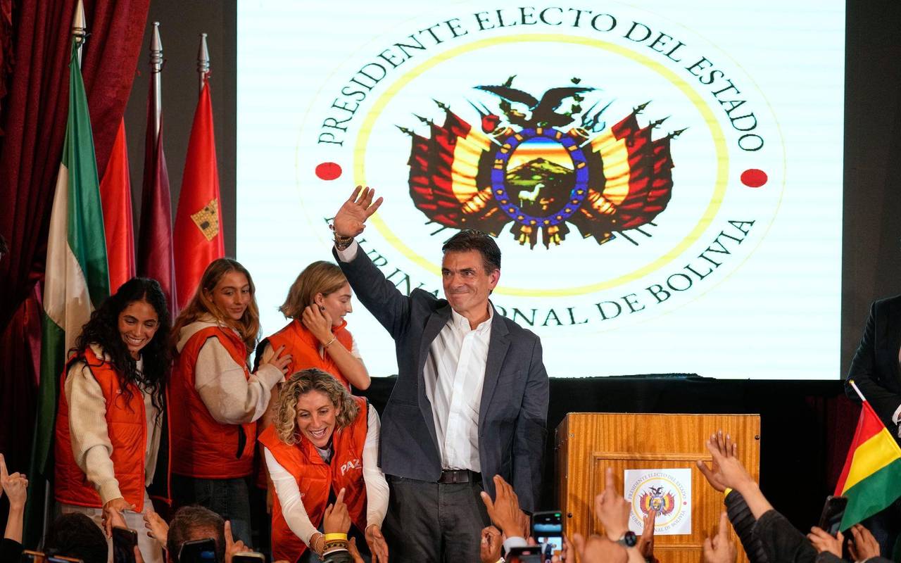 Ende der linken Ära in Bolivien: Paz gewinnt Präsidentenwahl