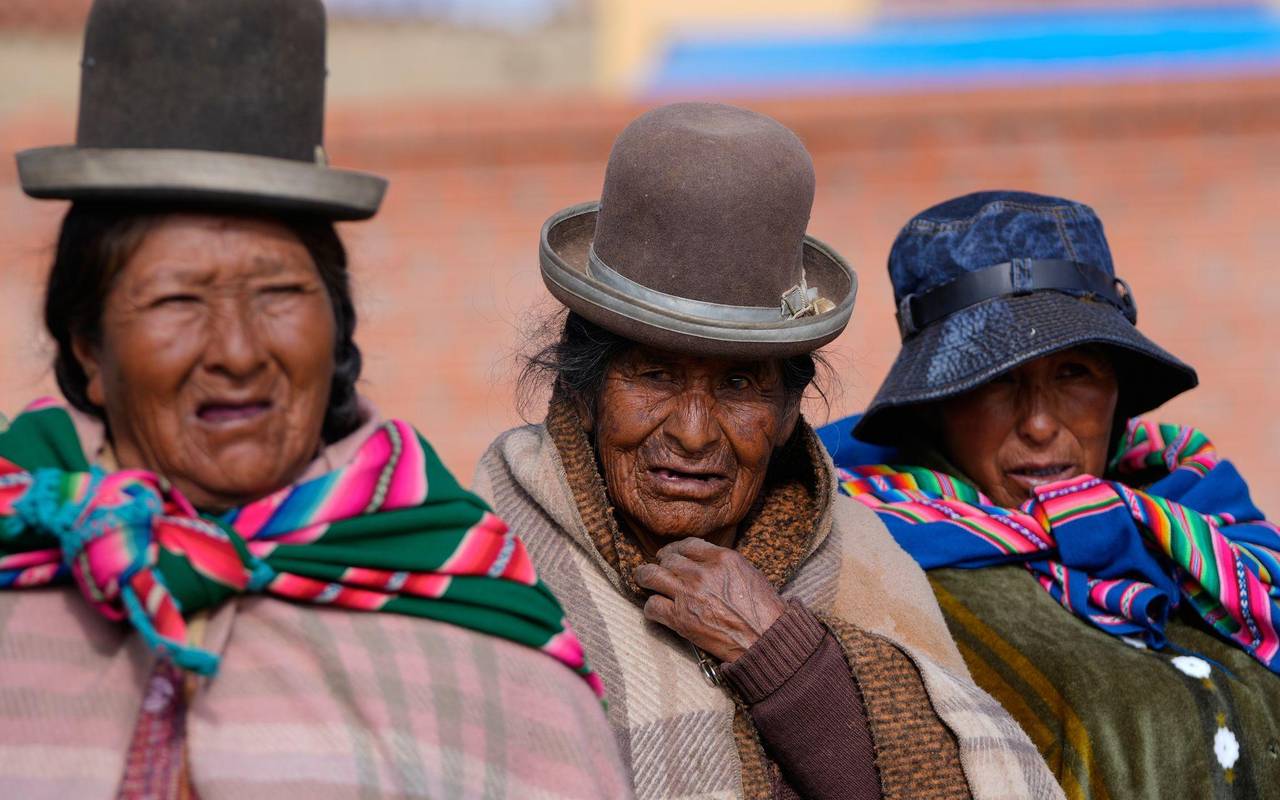 Ende der linken Ära in Bolivien: Paz gewinnt Präsidentenwahl