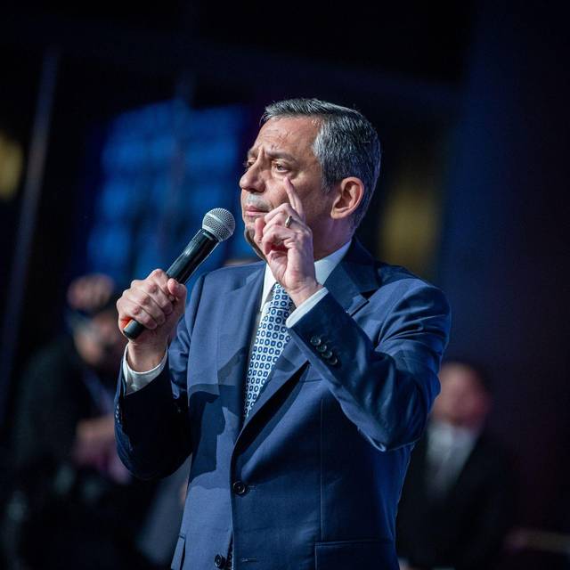 Özgür Özel