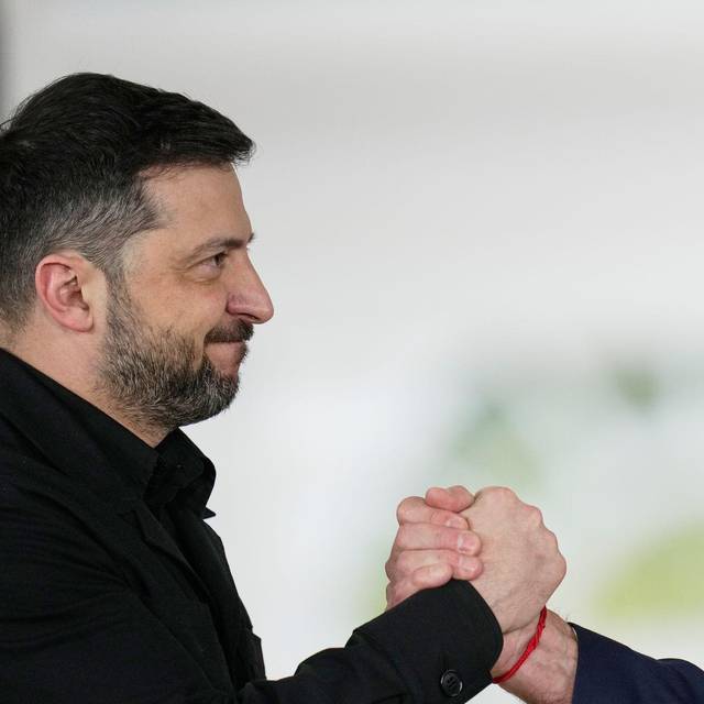 Ukraine-Krieg - Selenskyj in Madrid