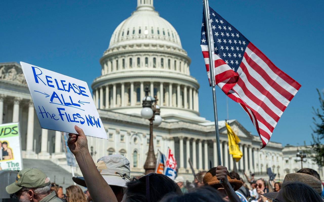Forderung zur Veröffentlichung der Akten