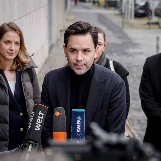 Gremiensitzungen und Statements der Bundesparteien