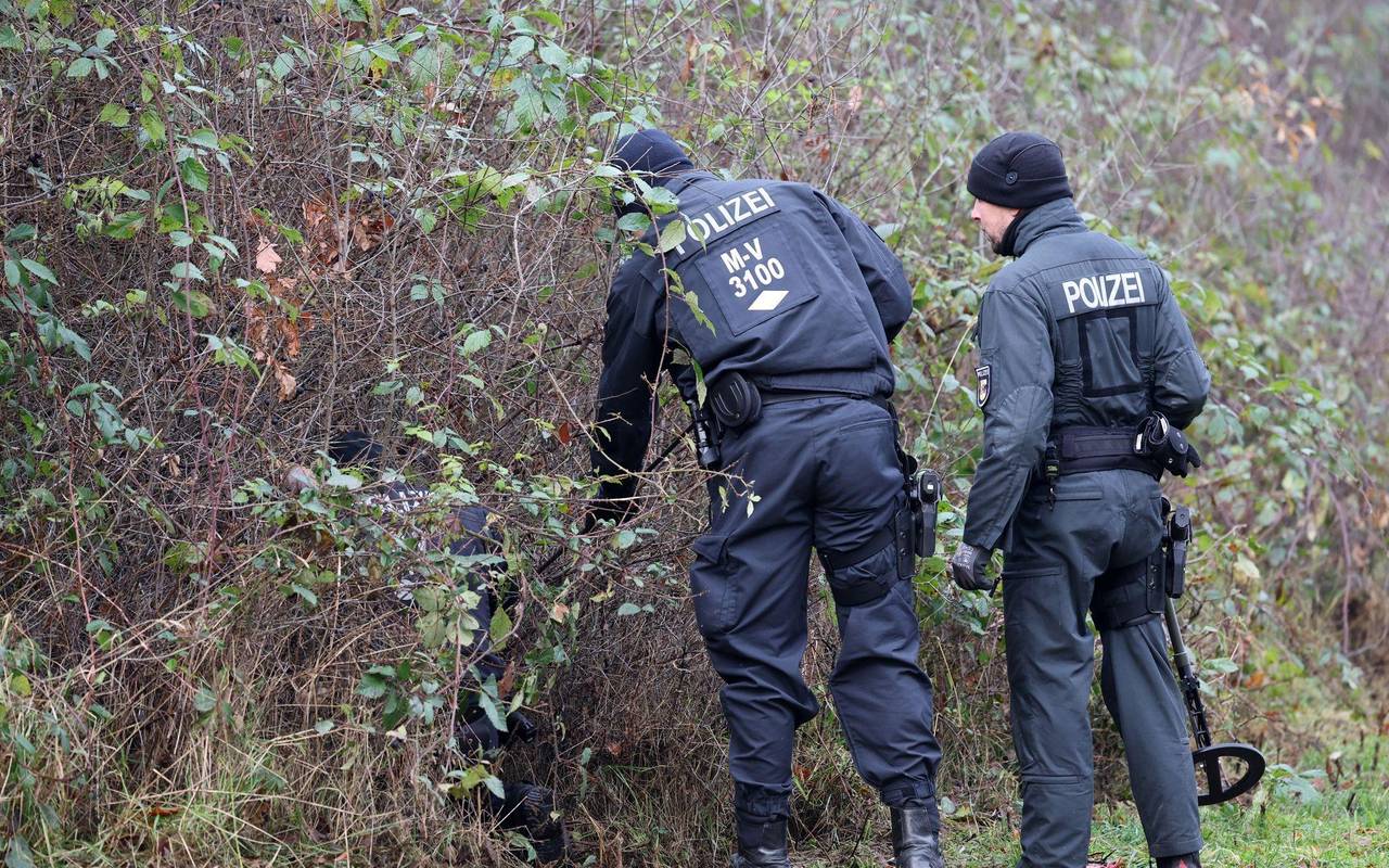 Erneute Spurensuche am Fundort im Fall Fabian