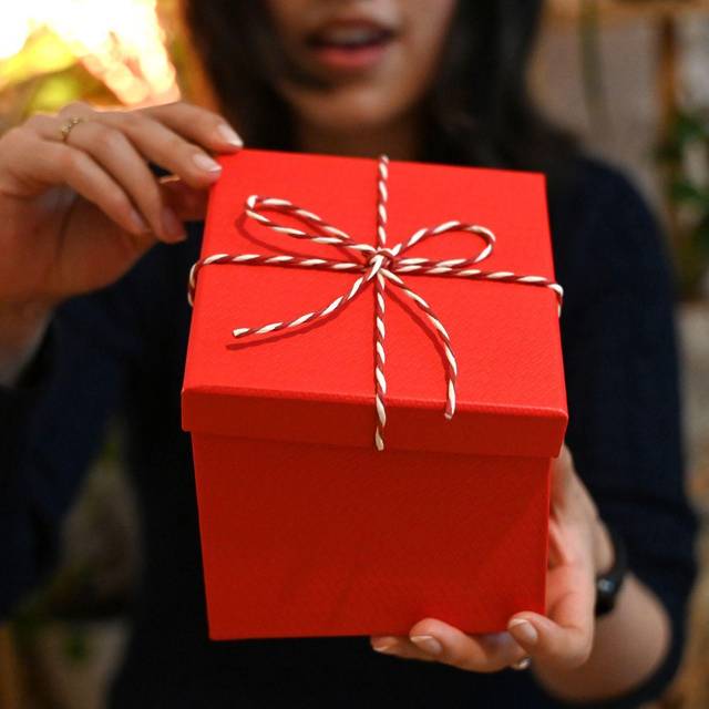 Ich schenk’ mir was: neuer Geschenke-Trend zum Fest