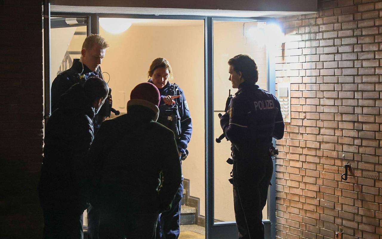 Frau lebensgefährlich verletzt