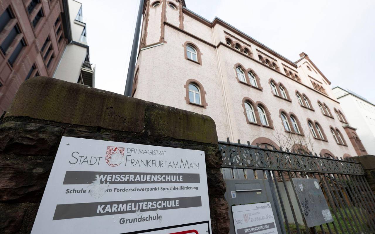 Suche nach achtjährigem Jungen in Frankfurt