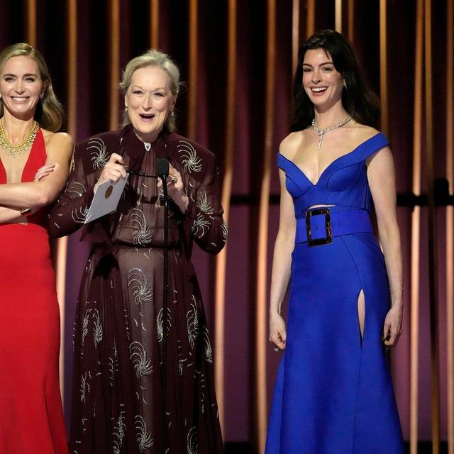 Emily Blunt (l-r), Meryl Streep und Anne Hathaway