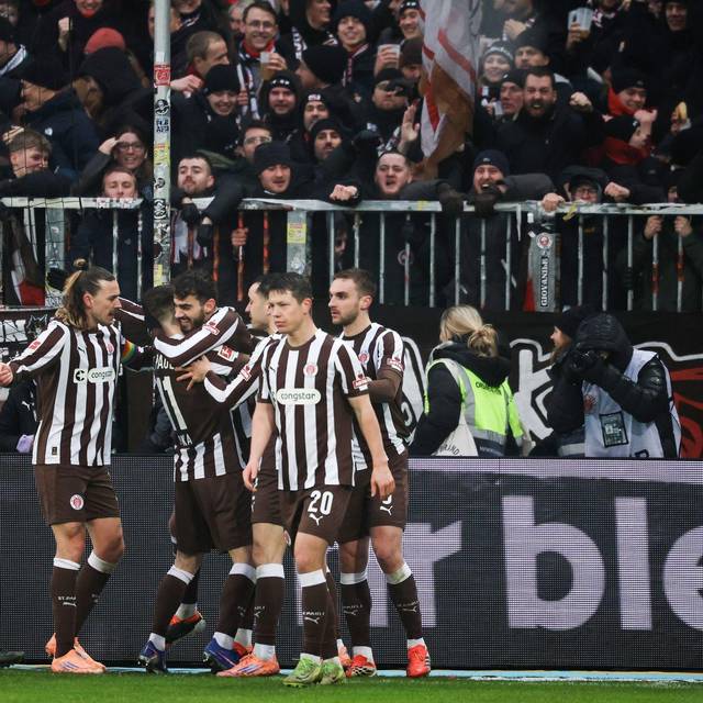 FC St. Pauli - VfB Stuttgart