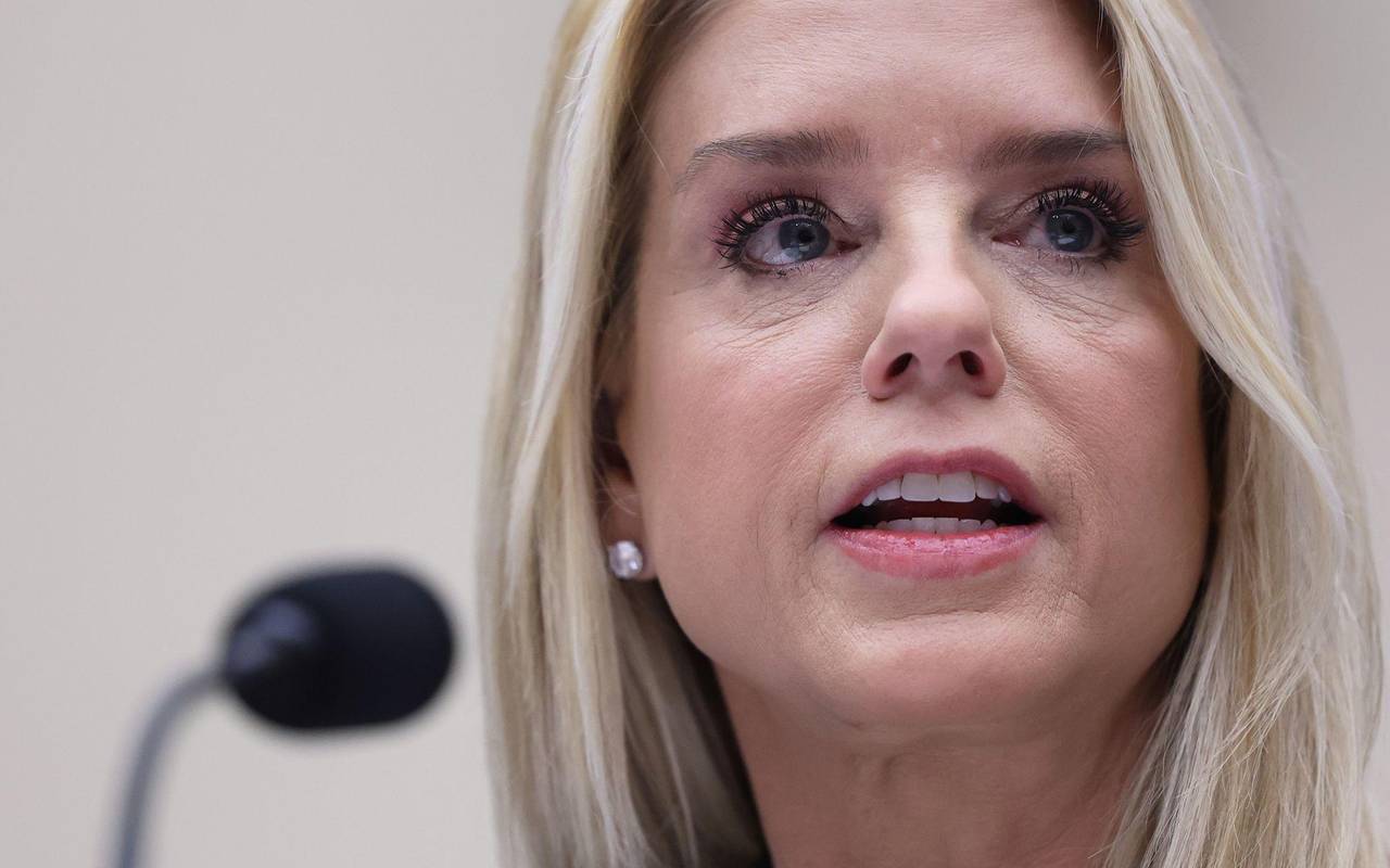 US-Justizministerin Bondi sagt bei Anhörung aus