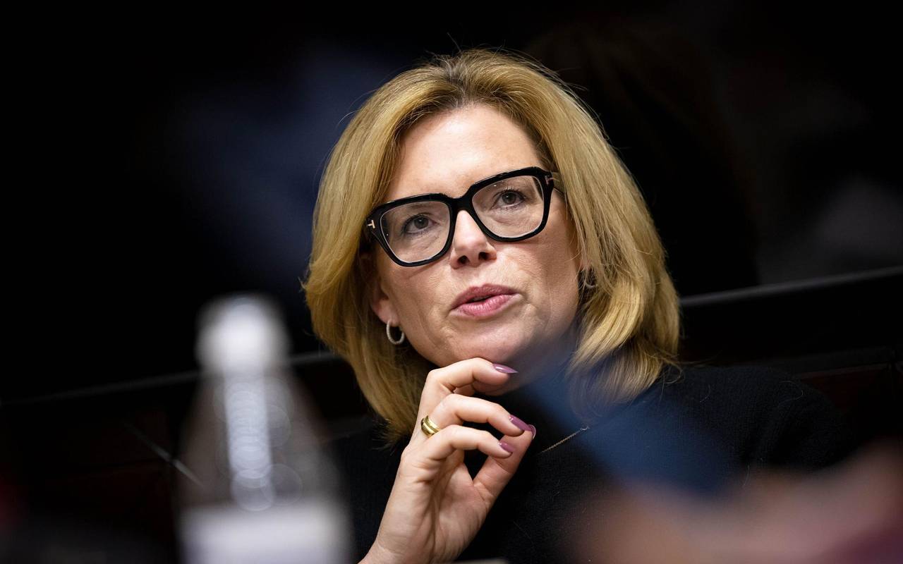 Bundestagstagspräsidentin Klöckner reist in die Ukraine