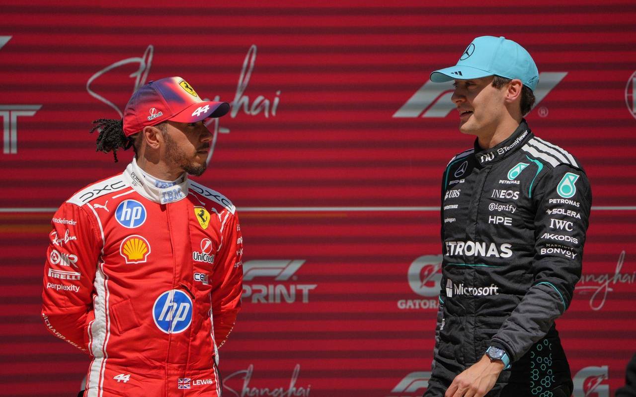 George Russell (r) und Lewis Hamilton