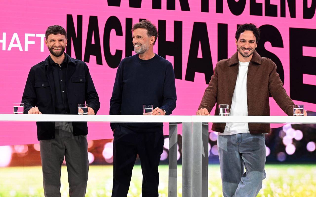 Telekom-Pressekonferenz:Konzept zur WM mit Klopp, Müller, Hummels
