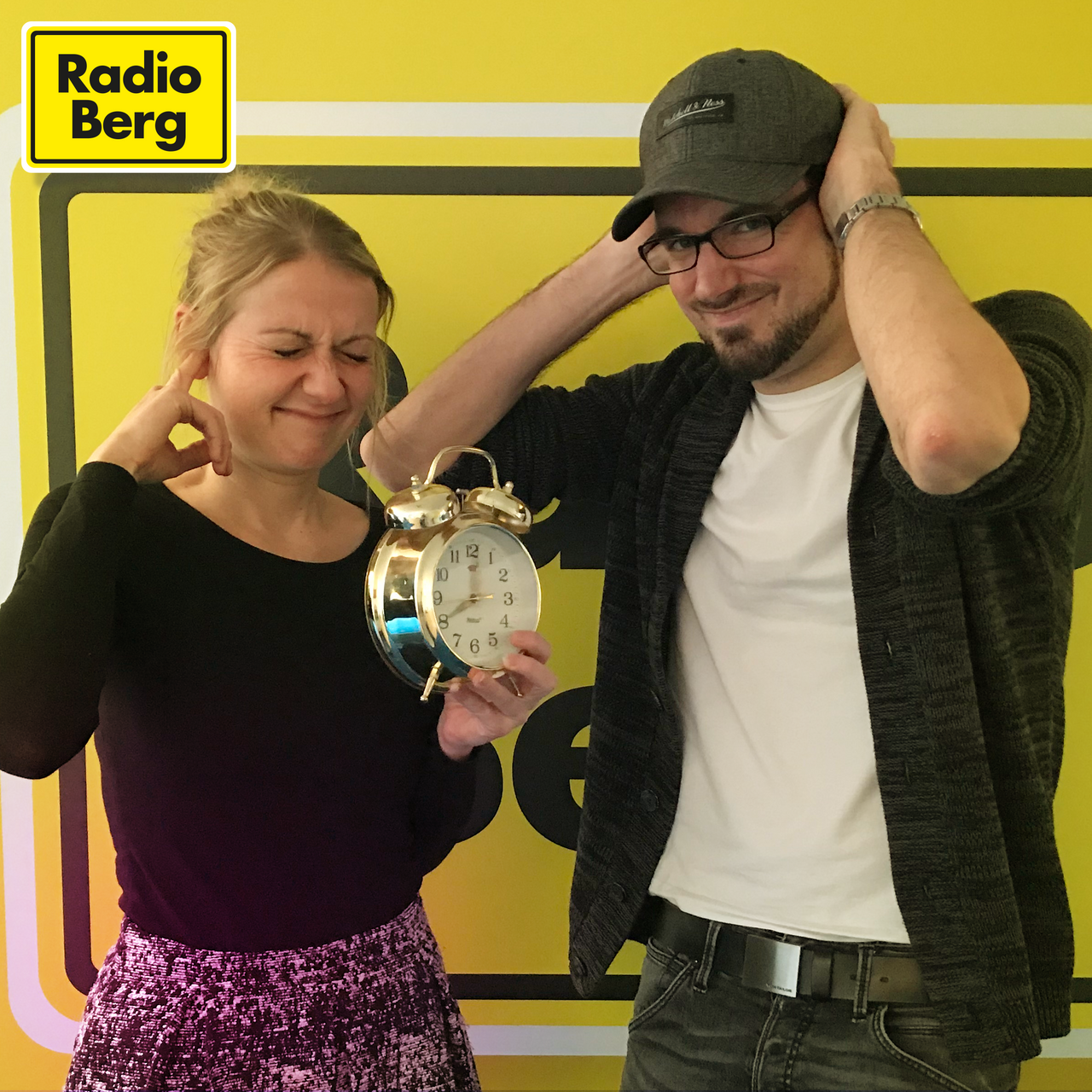 Wecker aufstehen Michi Sebastian Morgen 