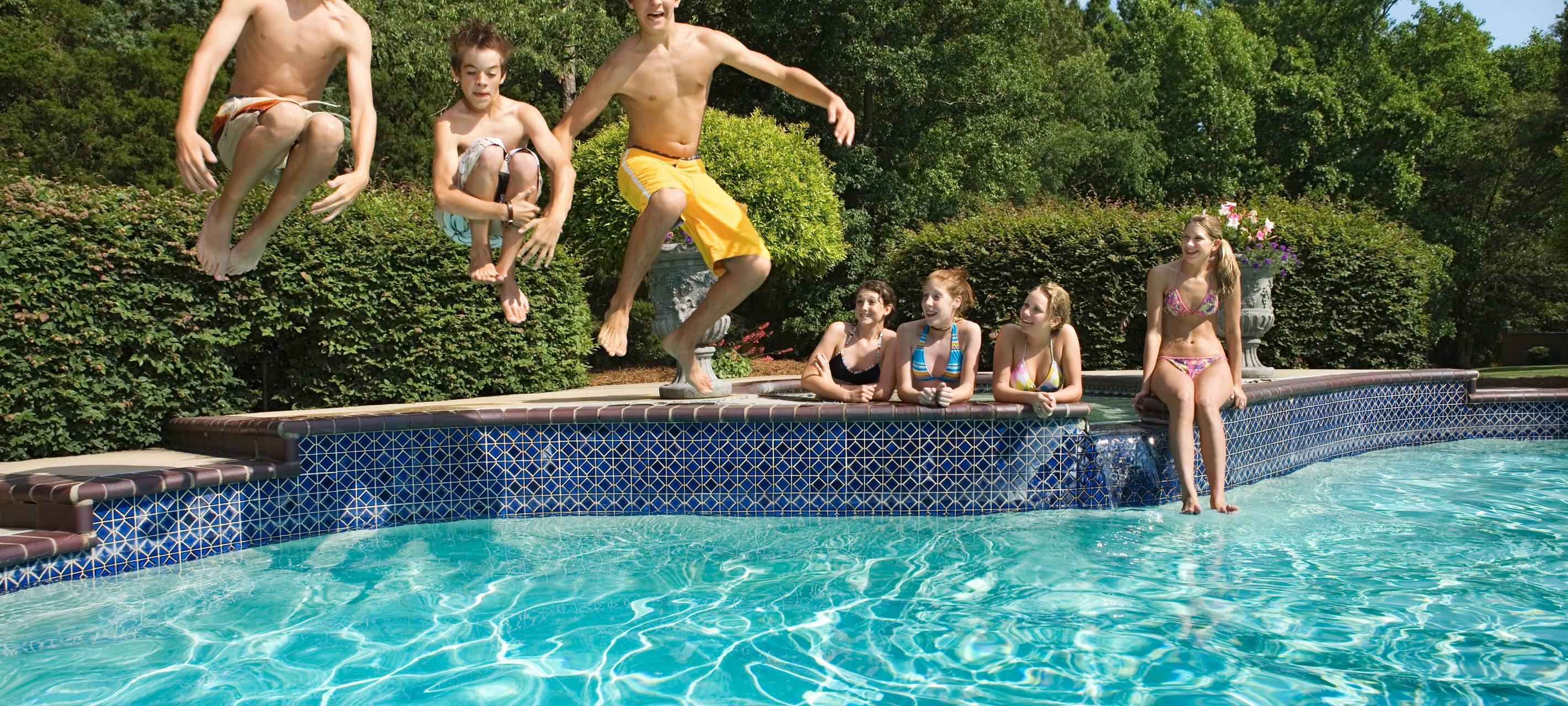 Flirt-Geschichten aus dem Freibad