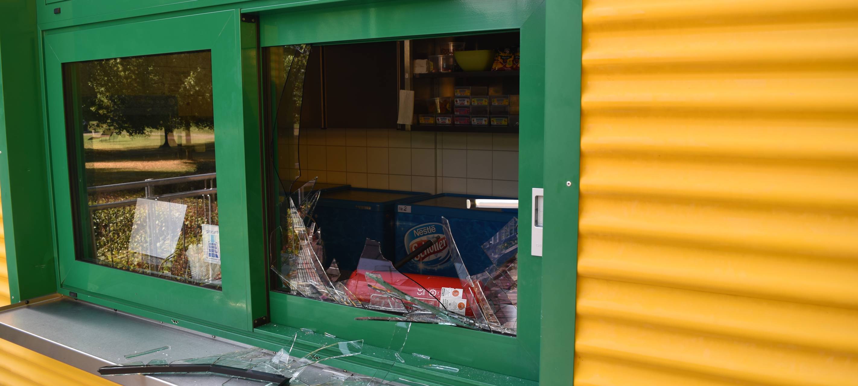 Einbruch in Leichlinger Blütenbad