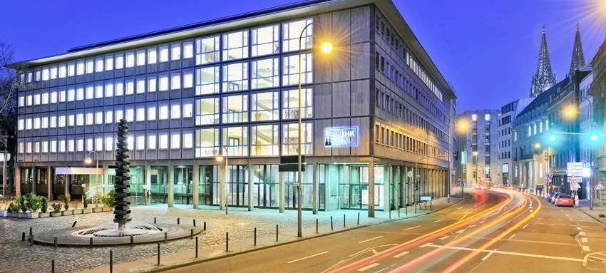 Unternehmen fordern Aufbruchsstimmung von der Politik