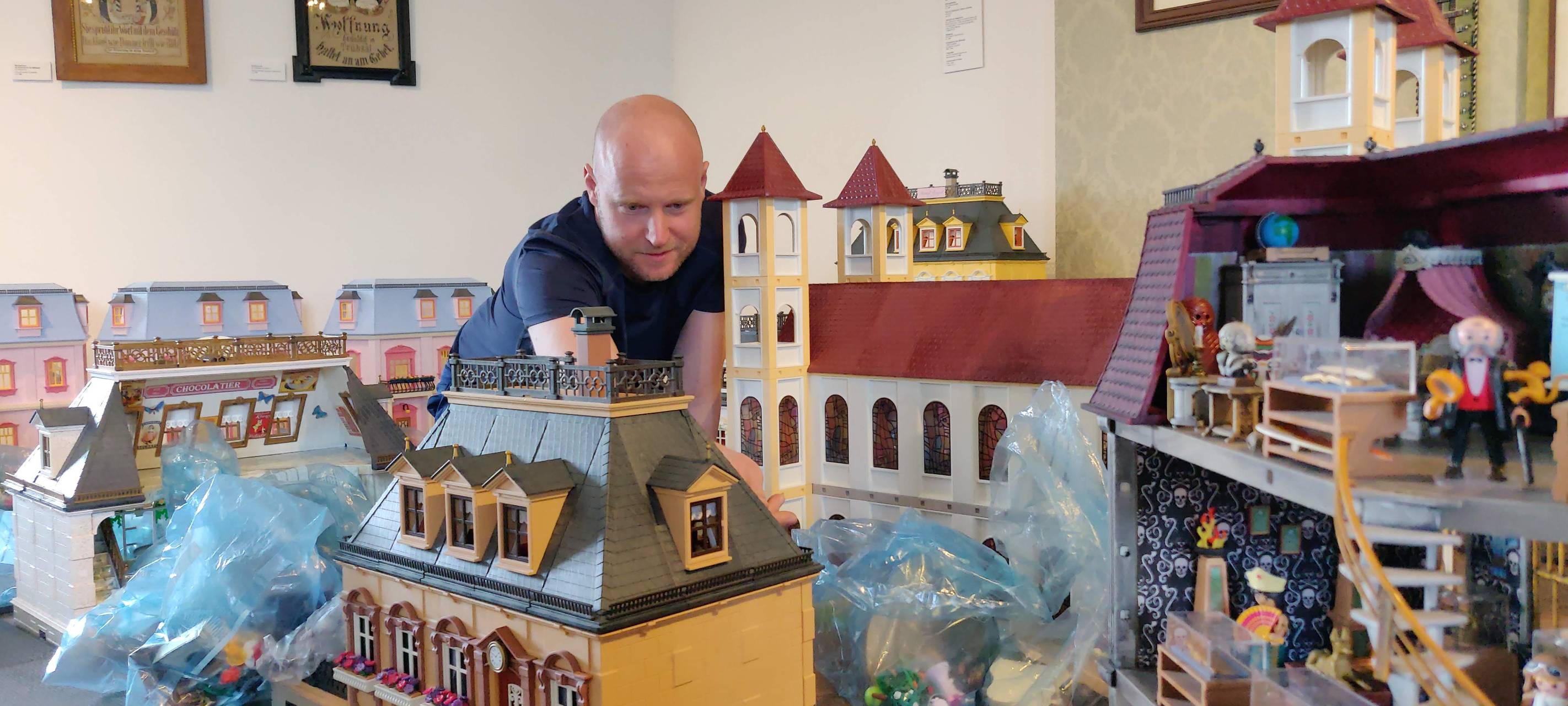 Playmobilfiguren zeigen bergische Geschichte