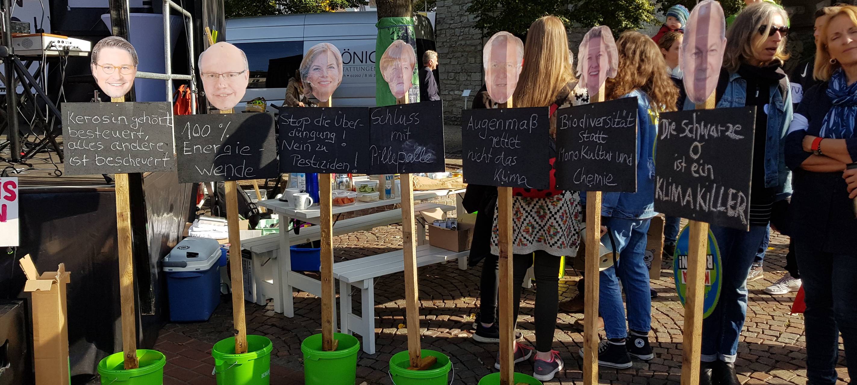 Klimakundgebungen in den Kreisstädten