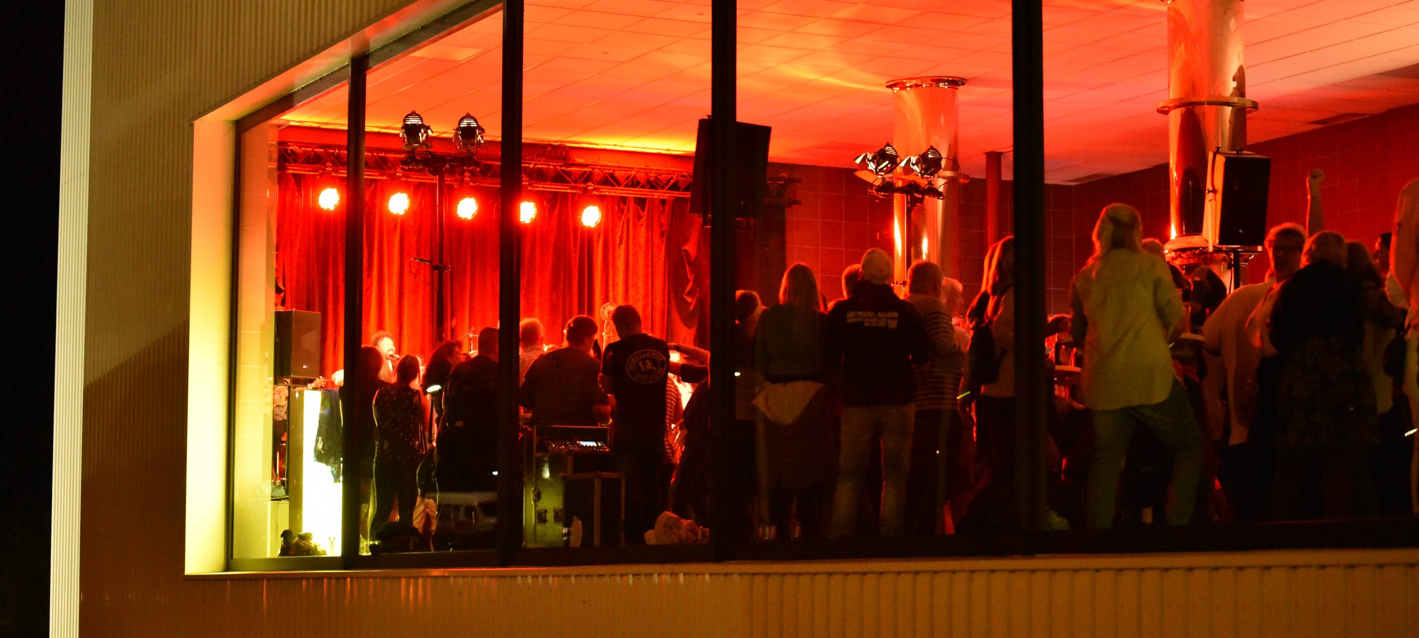 Die Domstürmer im Radio Berg Unplugged-Konzert