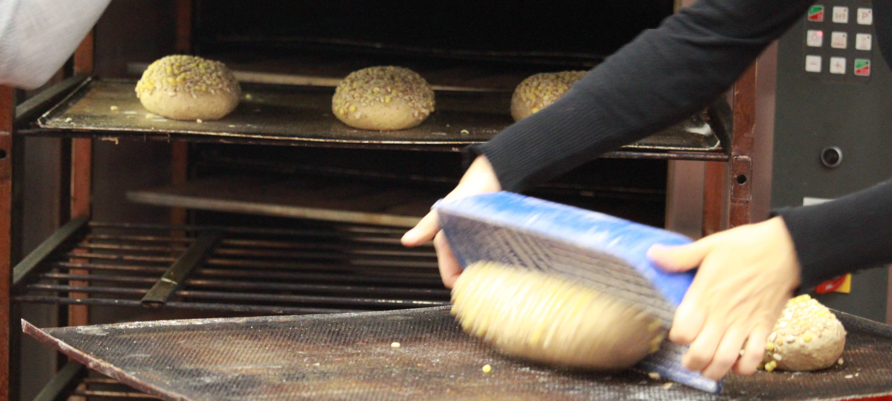 Rustikorn: Unser Radio Berg-Brot