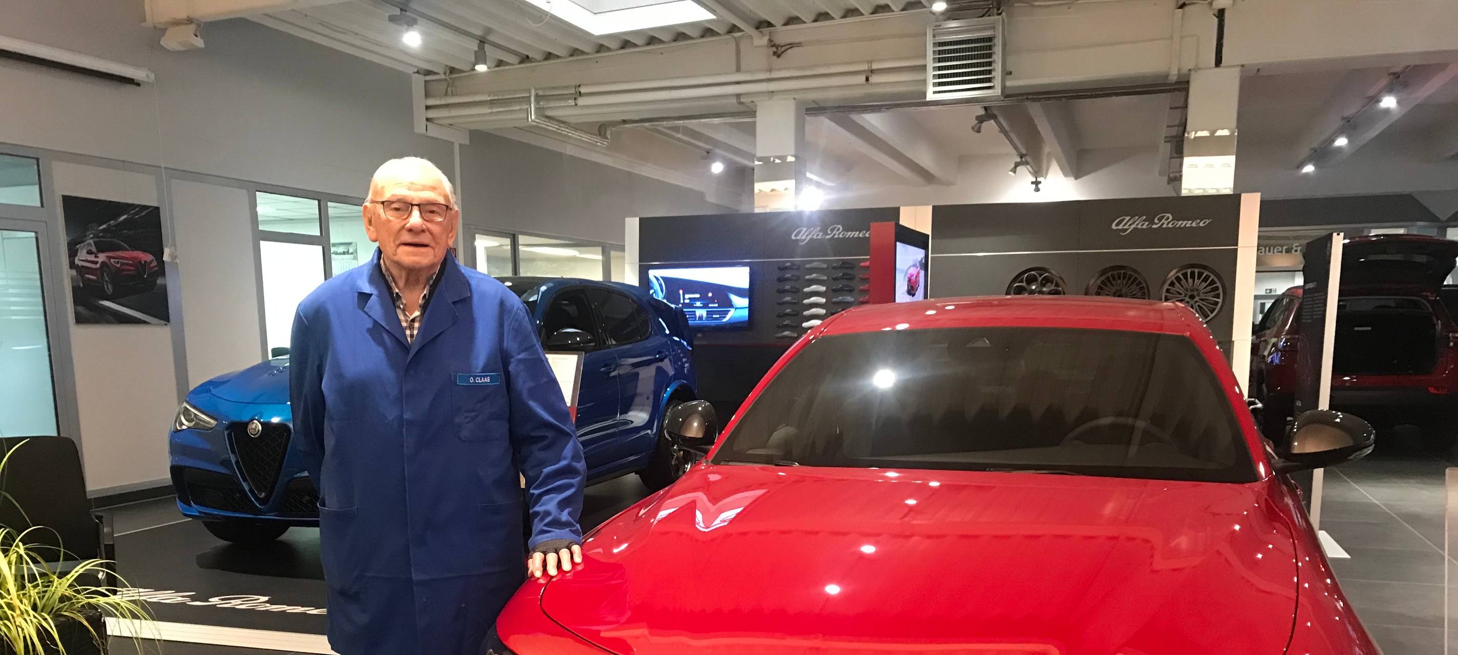 Mit 100 ins Autohaus