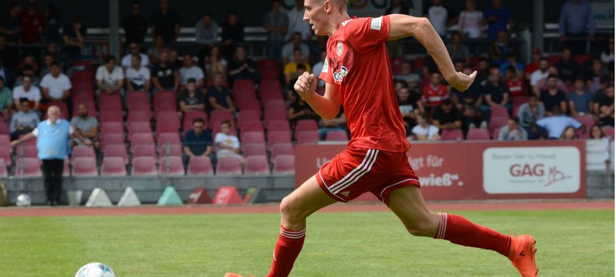 Fußball: 09 in Homberg mit zweitem Auswärtssieg