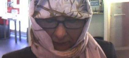 Polizei fahndet nach EC-Karten-Betrügern