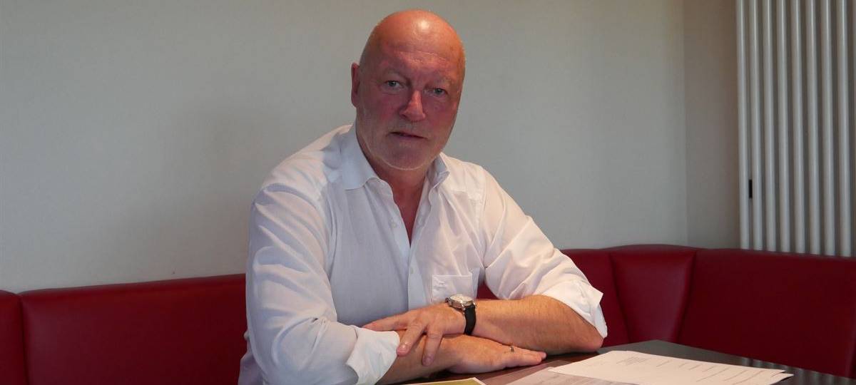 Fußball: 09-Präsident fordert Saison-Abbruch