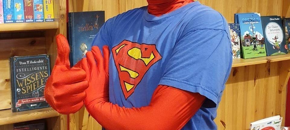 Der Superbücherheld aus Overath