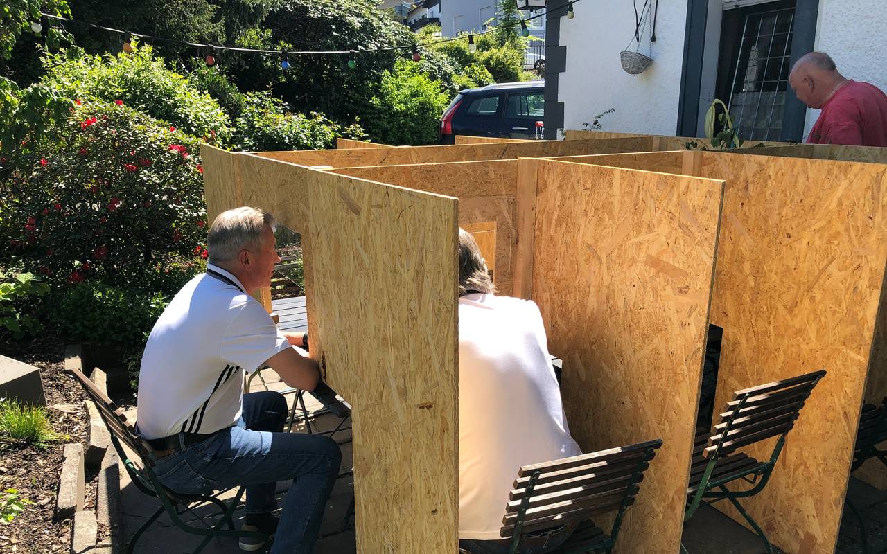 Biergarten Lowenbraukeller