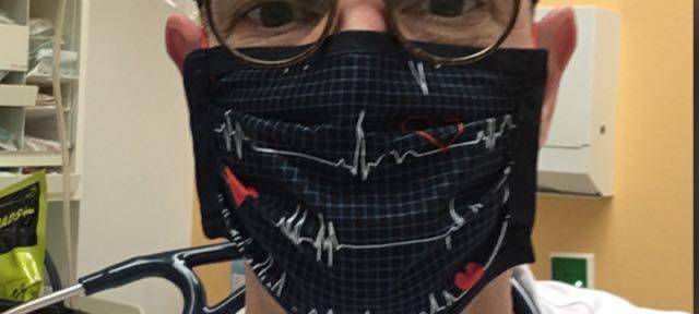 Masken als modische Accessoires