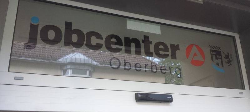 Arbeitsmarkt: Weniger Arbeitslose im März