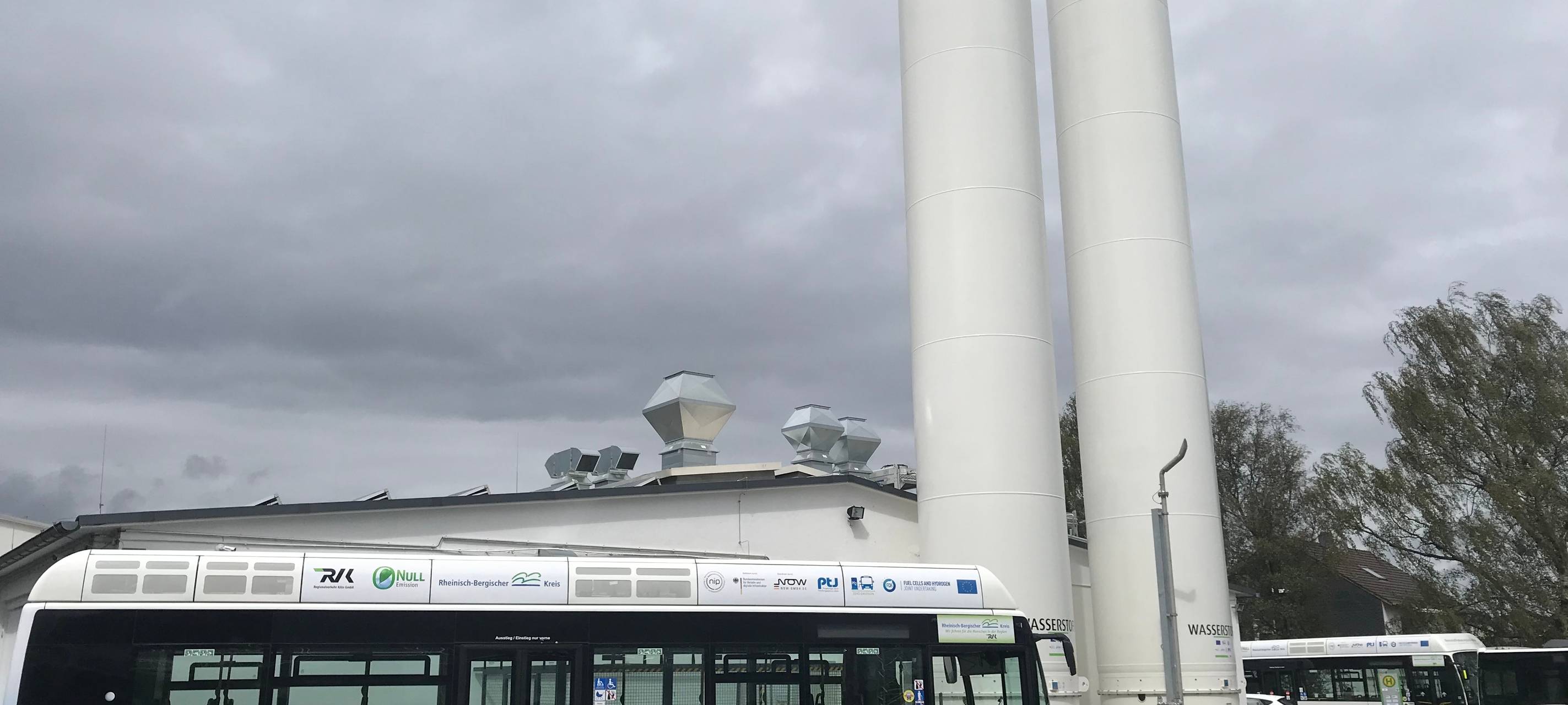 Die ersten emissionsfreien Busse fahren ab sofort in Wermelskirchen