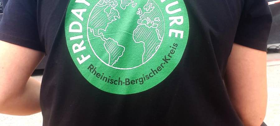 Fridays for Future-Mahnwache in Bergisch Gladbach