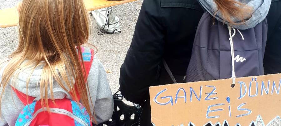 Fridays for Future-Mahnwache in Bergisch Gladbach