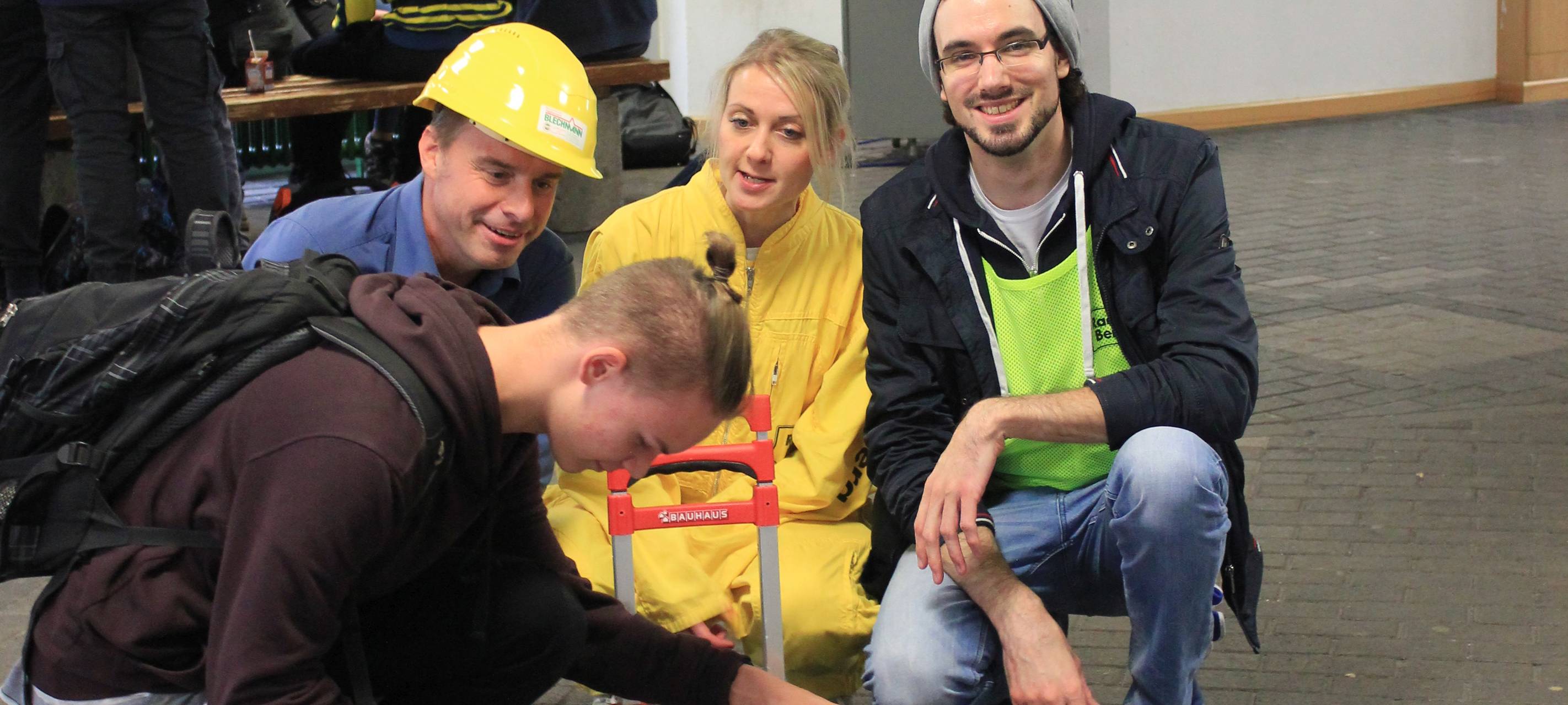 2017 | Transport-Tortour: Wir trampen durchs Bergische