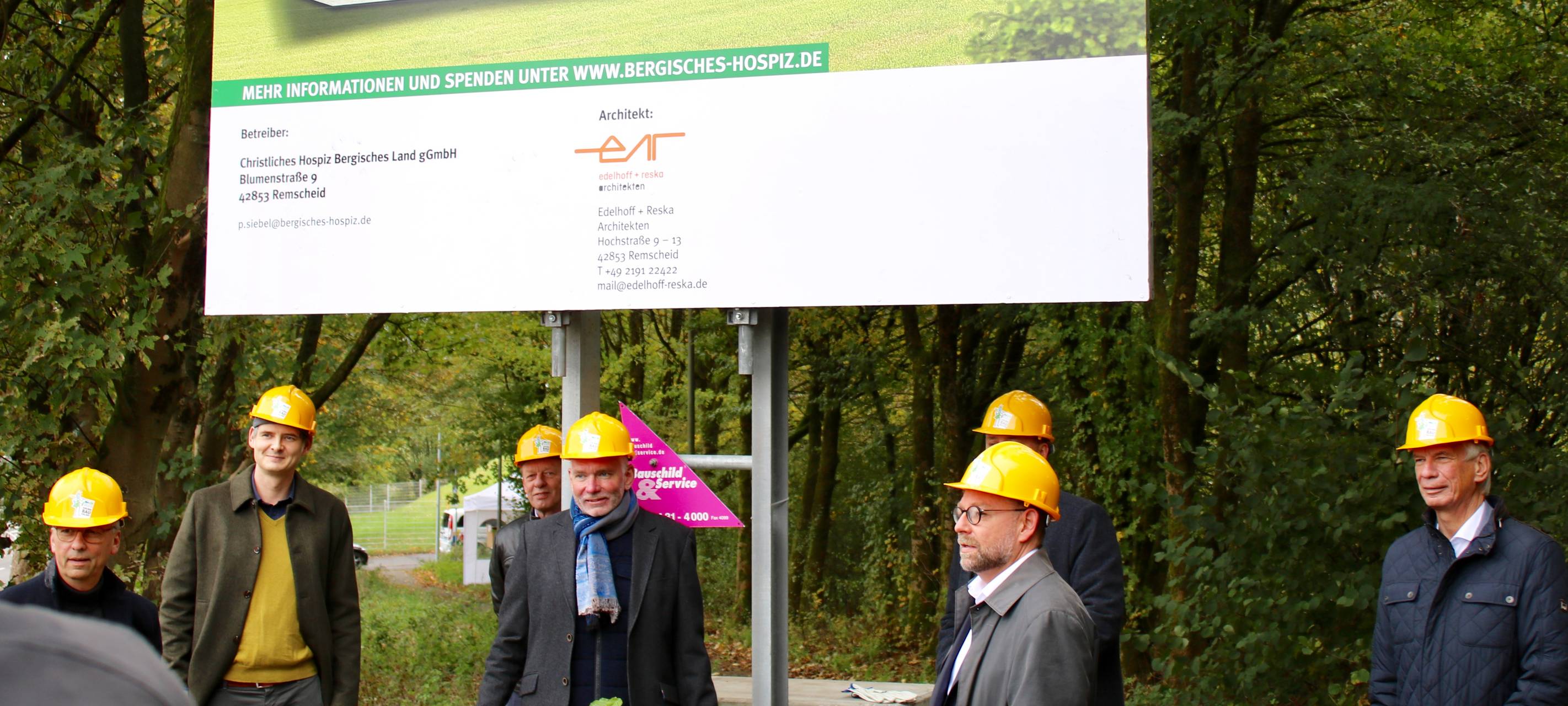 Hospiz: Grundstück offiziell übergeben