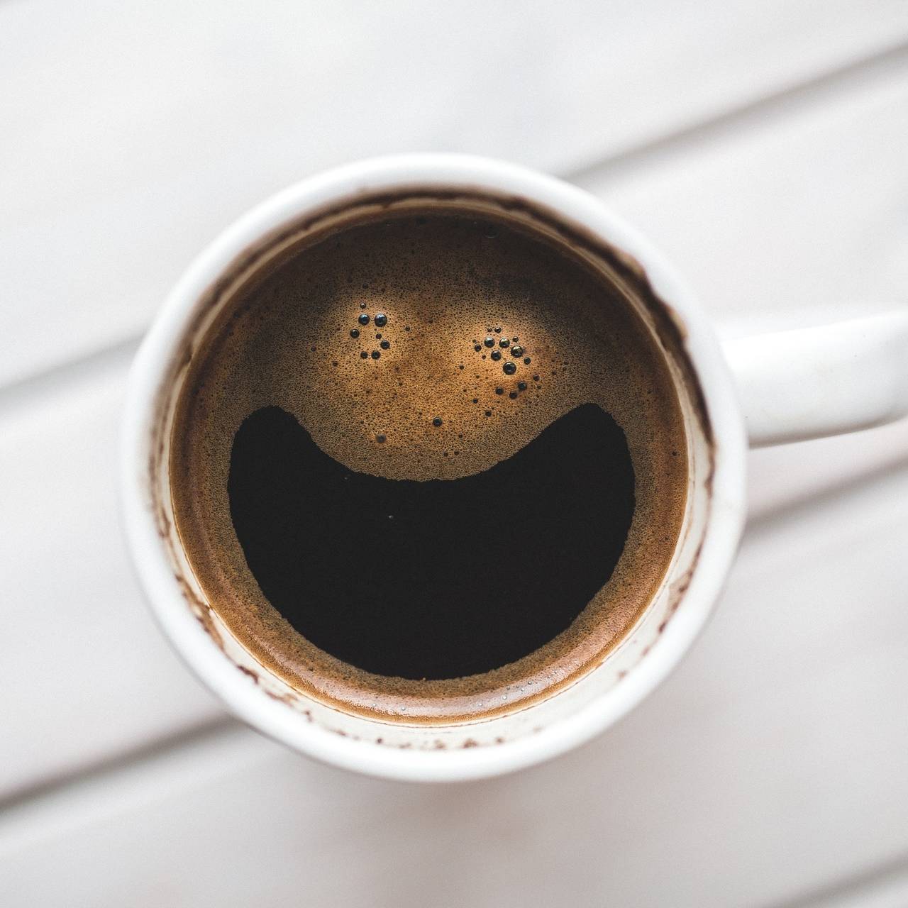 Kaffeetasse Kaffee fröhlich Kaffeekunst Dummy Pixabay Getränk