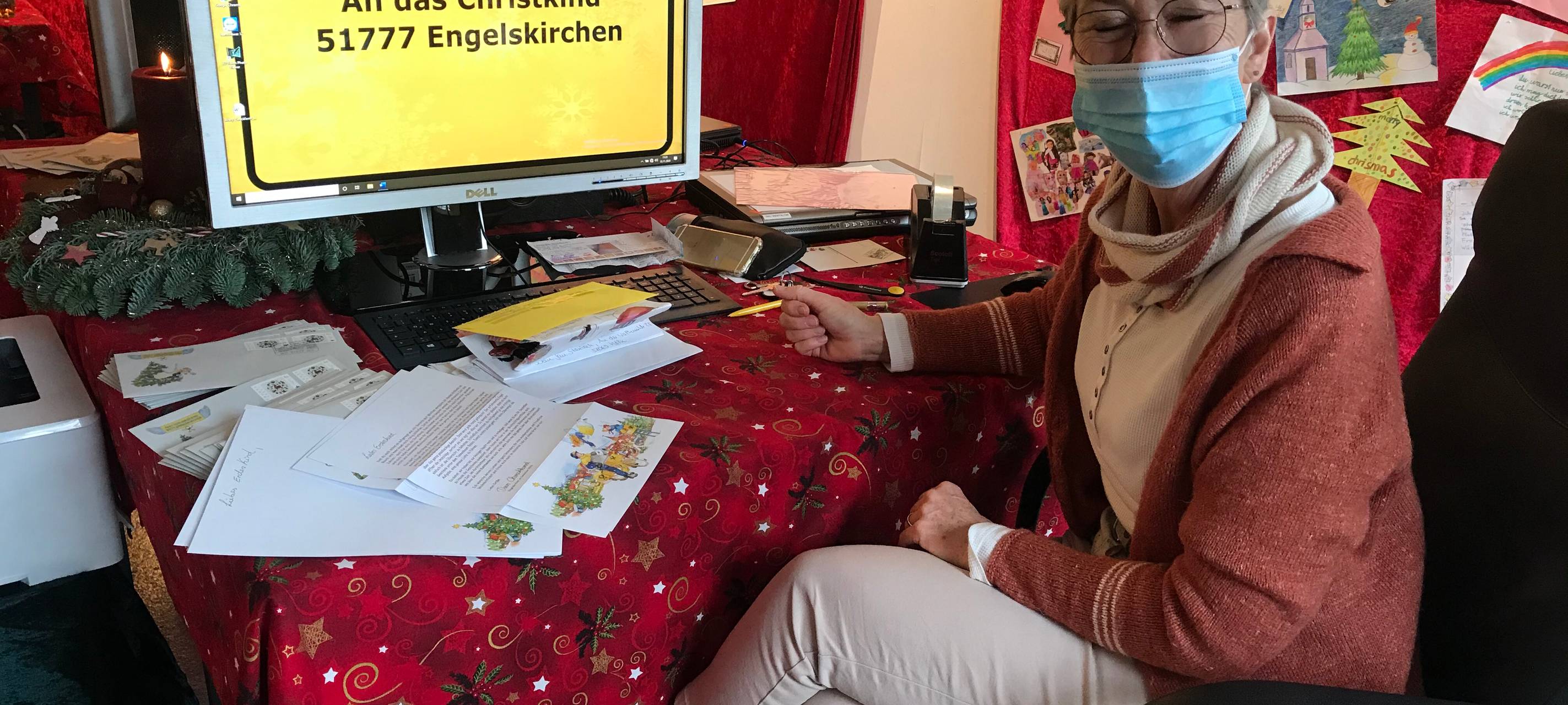 Christkind-Postamt in Engelskirchen eröffnet
