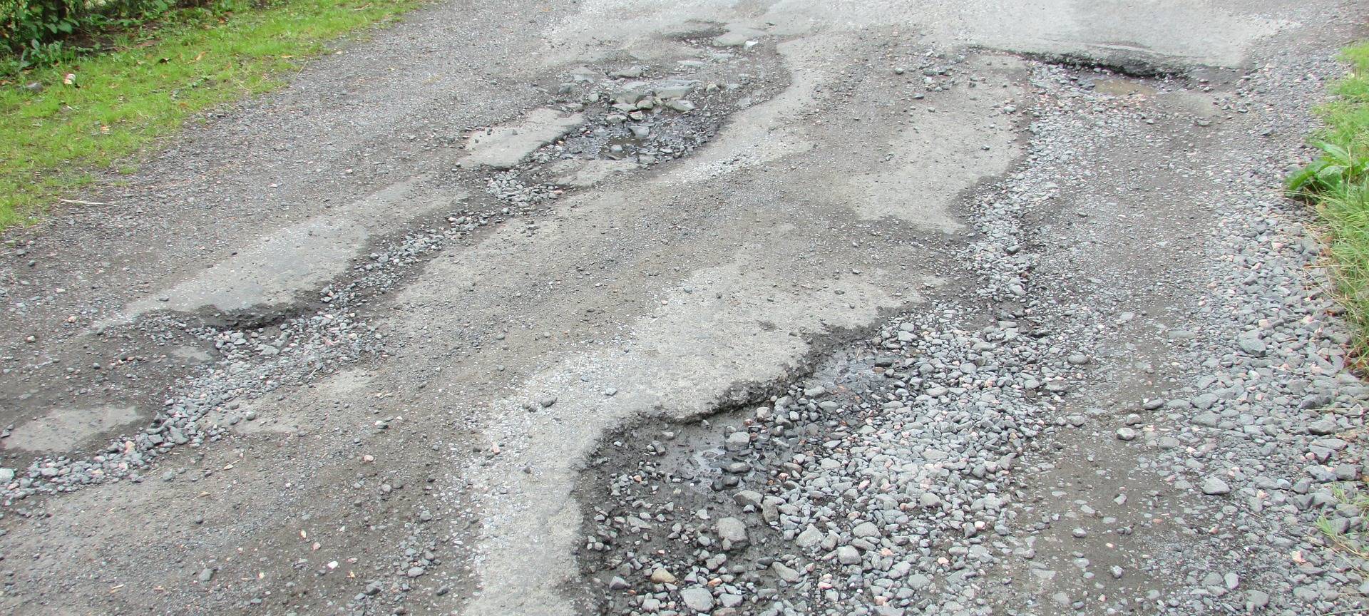 Schlaglöcher: Bestandsaufnahme durch Bauhöfe