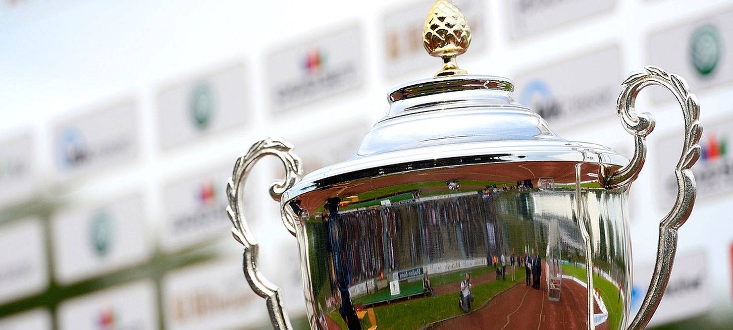 Fußball: Keine spektakulären Lose