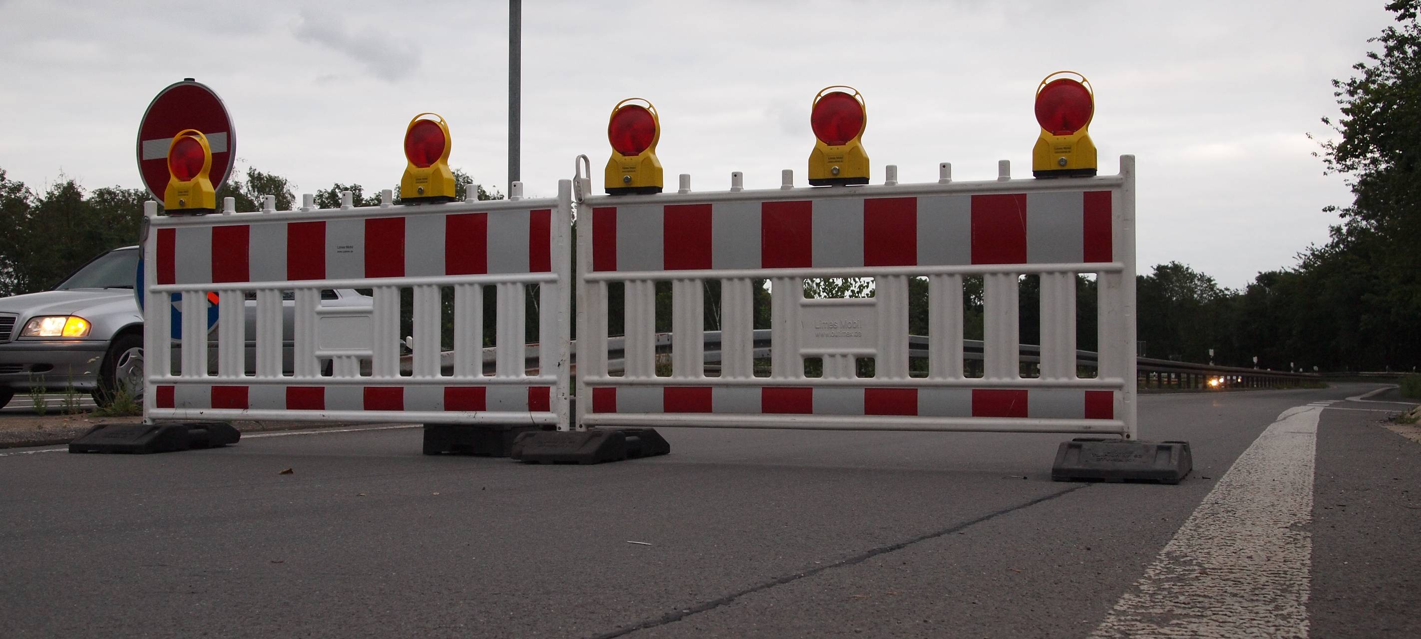 Vollsperrung der A1 am Wochenende