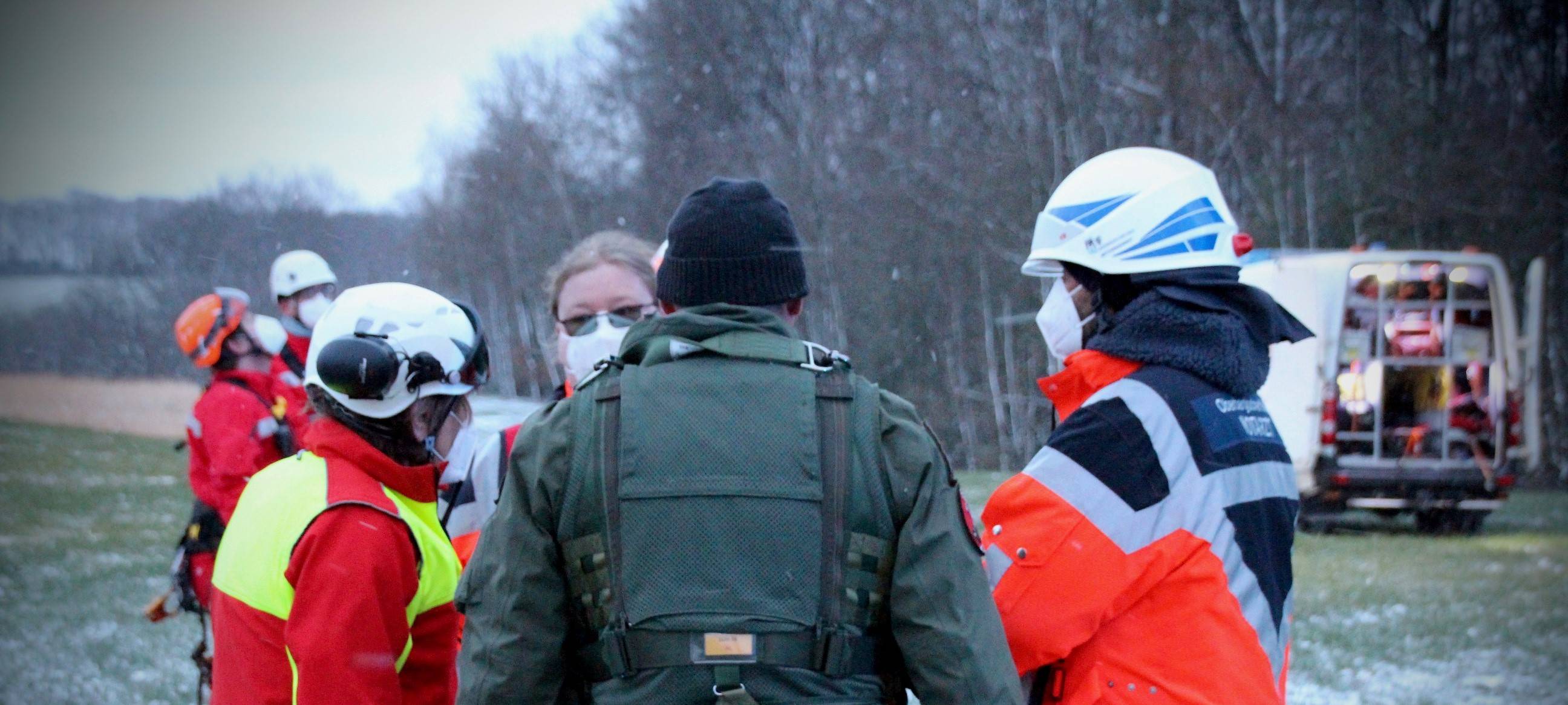Höhenrettung in Hückeswagen: Monteur aus Windrad geborgen