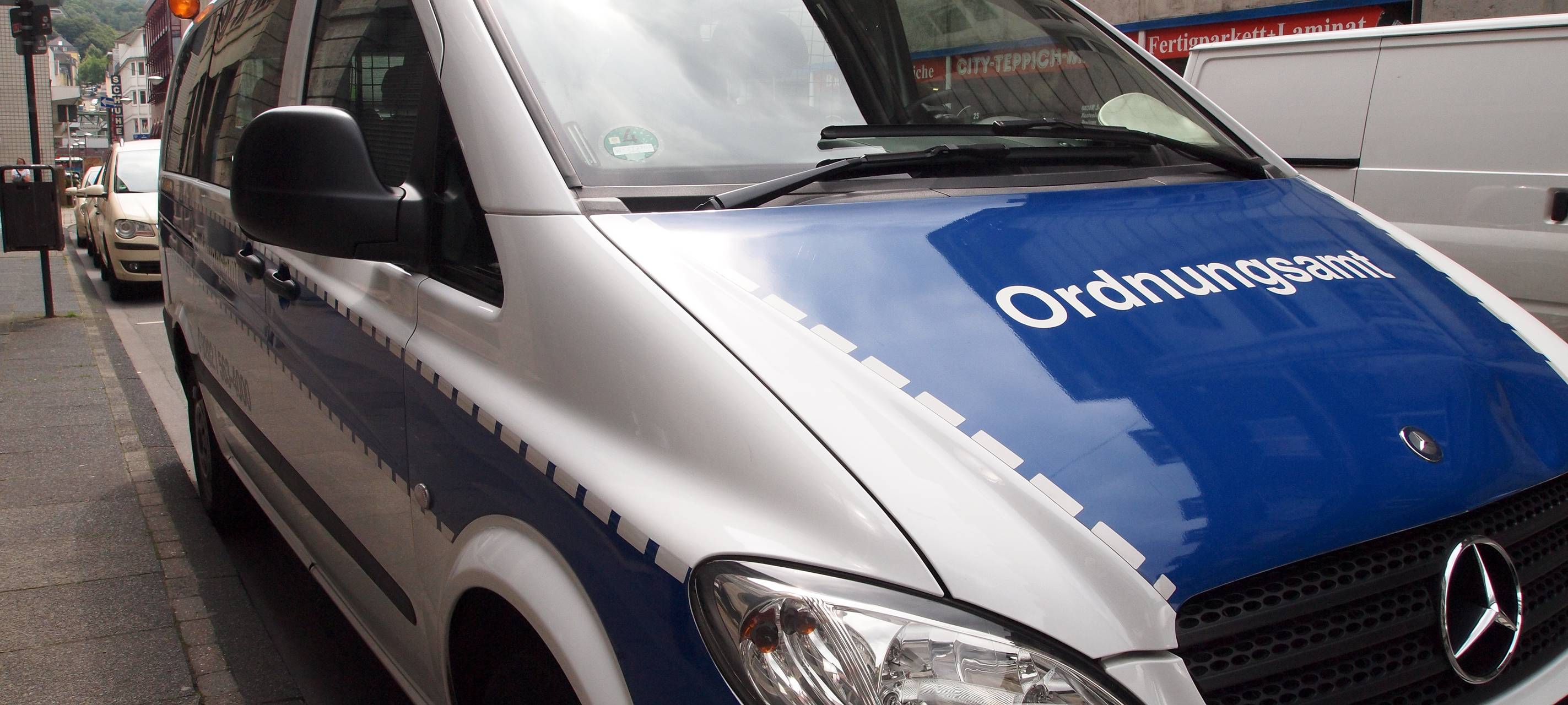 Bußgelder bei Verstoß gegen Kontaktverbot