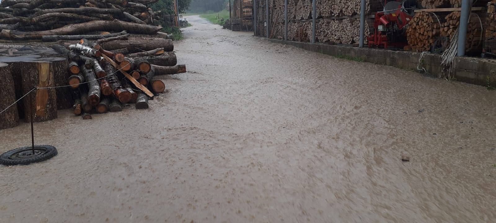 Unwetter: "Land unter" in Gummersbach und Marienheide