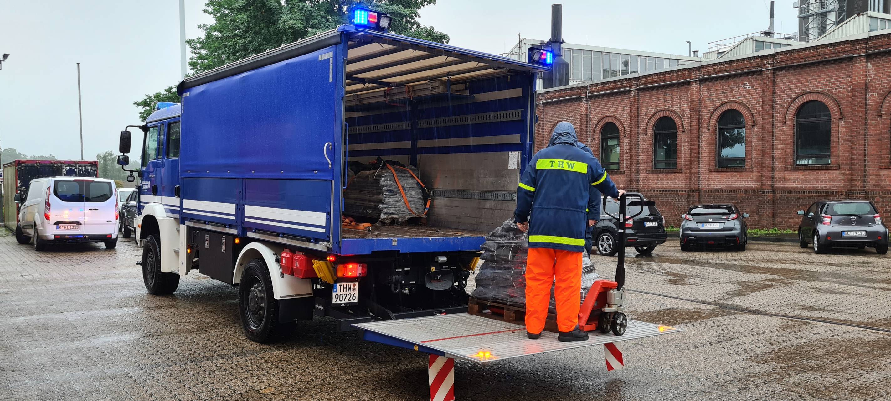 Starkregen Feuerwehr Burscheid