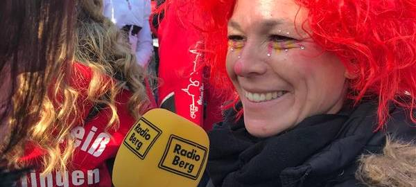 Das Bergische feiert den Auftakt der Karnevalssession - 3G+ Regel in Engelskirchen